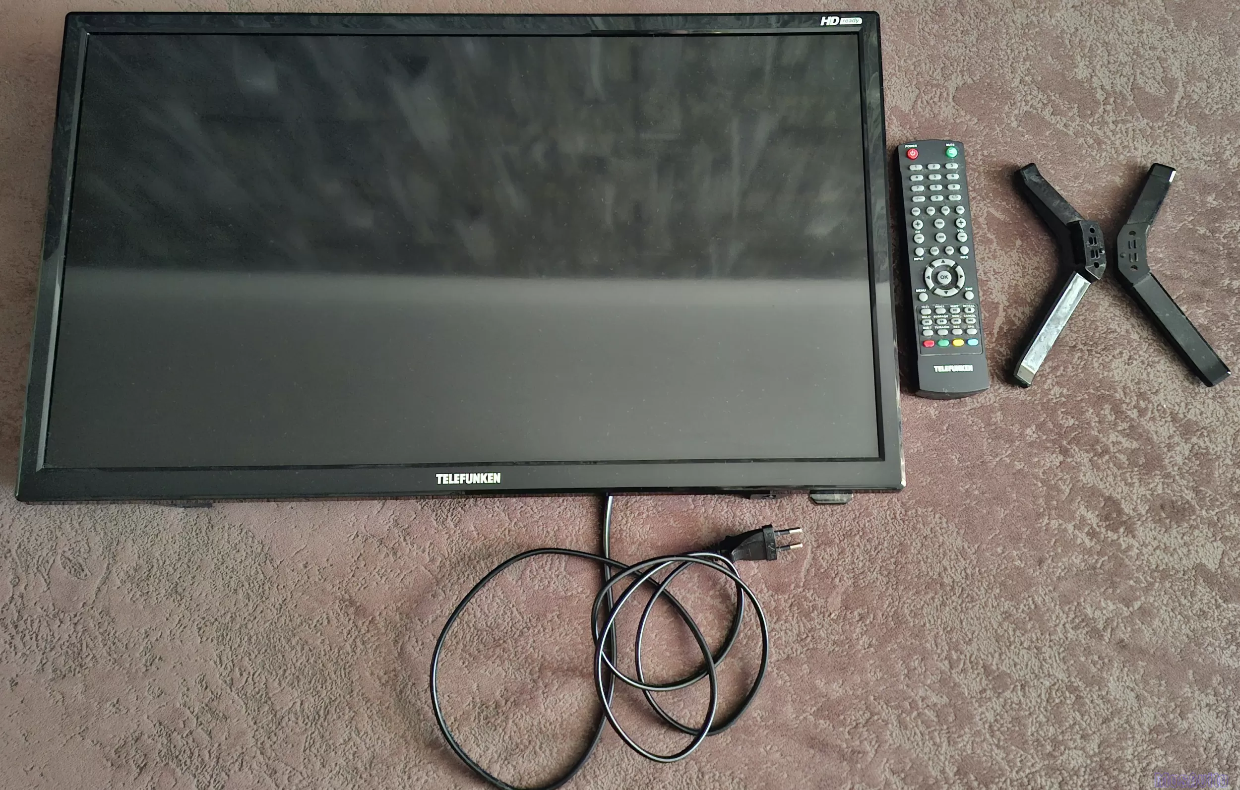 Телевизор Telefunken TF-LED24S18T2 24 дюйма, не смарт