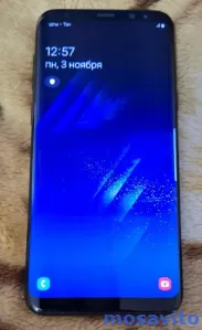 Продам телефон Samsung s8 plus 4оперативная 64внутреняя память