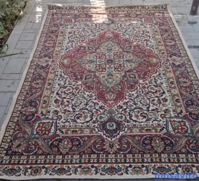 Продам ковер б-у