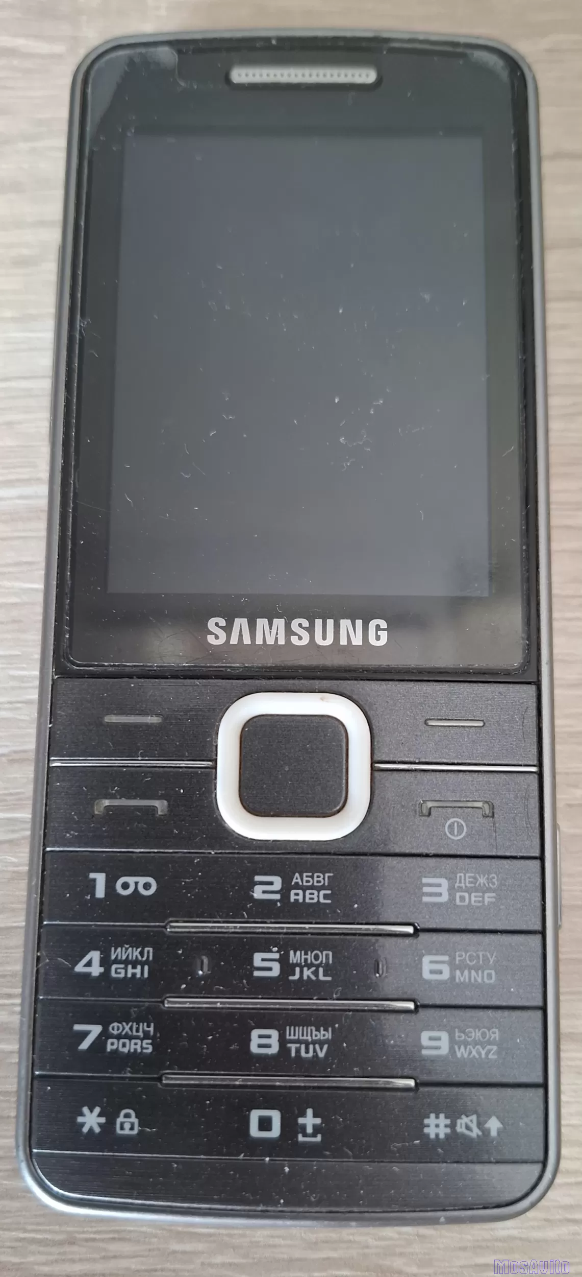 Продам телефон Samsung GT-S5610